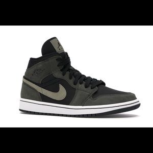Jordan 1 Mid Military Olive
